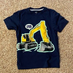 Boys tractor navy t-shirt 5T